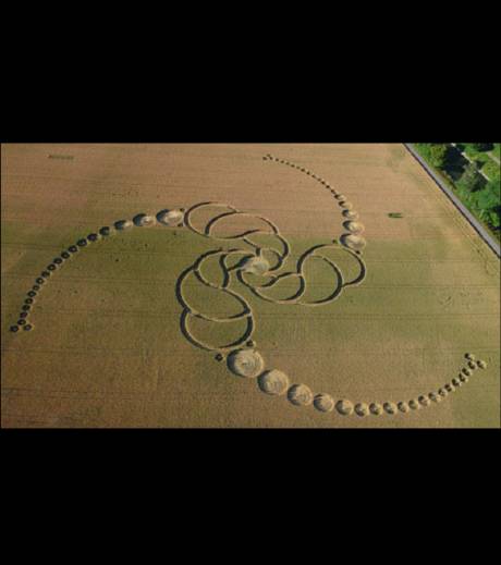 Des crop circles apparaissent en Suisse et au Royaume-Uni
