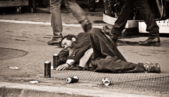 Dialogue concernant le crash monumental qui arrive…