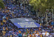 A Barcelone, la colère éclate contre la guerre et les complicités officielles avec le terrorisme