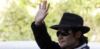 Corey Feldman voulait dénoncer les pédophiles d’Hollywood. Prison et lavage de cerveau