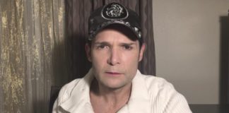 L’acteur Corey Feldman veut faire un film pour dénoncer les pédophiles d’Hollywood.