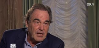 Oliver Stone : “TOUS LES GOUVERNEMENTS MENTENT” (1001 Vies TV Canada)