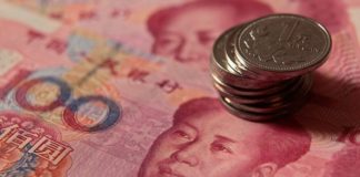 La Russie et la Chine renforcent leur coopération monétaire contre le dollar
