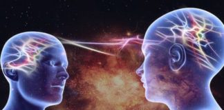 Des scientifiques découvrent des « Biophotons » dans le Cerveau qui relient notre Conscience à la Lumière