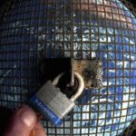 terre monde prison planete nouvel ordre mondial