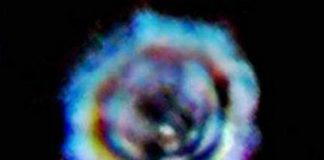 « S’agit-il d’un extraterrestre à l’intérieur de cette boule de plasma ? »