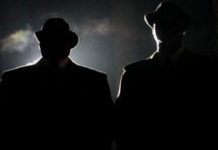 Pennsylvanie : De mystérieux hommes en noir interrogent les résidents sur des booms inexpliqués (Vidéo)