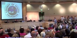 La différence entre contrail et chemtrails expliquée par les pilotes eux même