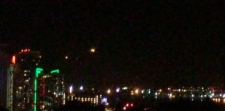 Les « lumières extraterrestres » à San Diego sont-elles… d’origine militaire ? (Vidéos)