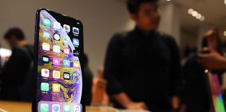 Apple commence à suivre vos appels et emails pour vous attribuer une “note de confiance”