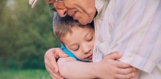 “La preuve que l’amour d’un grand-père peut sauver une vie.”