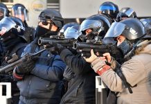 Acte 11 : un militaire blessé à la tête par flash ball à Montpellier .