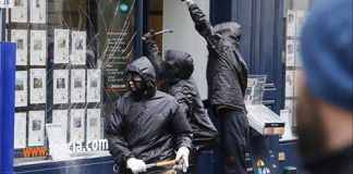 Qui c’est les Casseurs ?