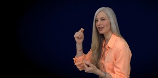 Julie Ann – La peur est une réaction provenant de notre mental et l’amour une action venant du cœur