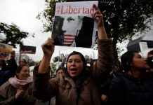 Révolte en Équateur pour défendre Julian Assange et demander la destitution de leur Président Lenin Moreno
