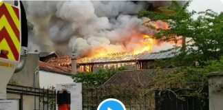 Un incendie impressionnant est en cours à Versailles (vidéos)
