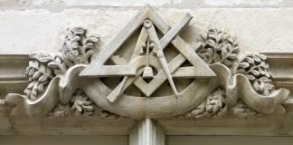 Raid de la police dans une loge maçonnique en Italie : 27 personnes de haut rang impliquées