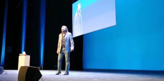 Quand Nassim Haramein parle de la construction des pyramides ça donne ça