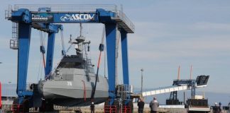 Ventes d’armes à l’Arabie saoudite: un premier navire mis à l’eau en toute discrétion à Cherbourg