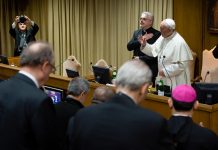 Le Pape tweet sur l’arrêt du trafic humain !