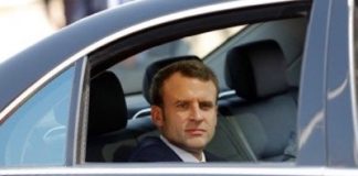 Macron a été élu avec le soutien du groupe KRAVIS: Agence privée de renseignement, fournisseur d’armes pour DAESH. Macron, devenant ainsi un esclave politique de l’OTAN