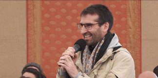 Tu ne peux pas le faire avec le mental, et sans le mental il n’y a pas besoin de le « faire »