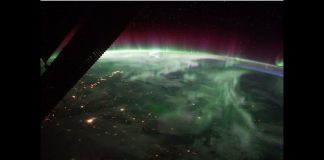 DERNIÈRE HEURE; du jamais vu; une énorme compression du champ magnétique terrestre