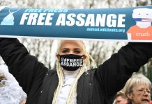 Le parlement genevois demande au gouvernement suisse d’accorder un visa humanitaire à Assange