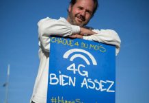 Manifestation “4G bien assez” du 4 Mai sur la place des Nations