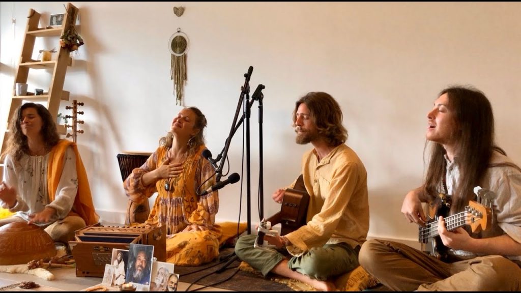 i choose to live in love laxmi