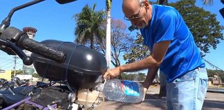 500 Km avec 1 litre d’eau: un homme brésilien montre pourquoi nous n’avons pas besoin d’essence