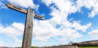 La paix inclue, la guerre exclue