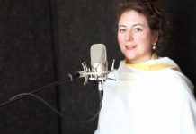 Vāk | Mantras en Sanskrit Mantras pour activer la parole | la confiance de la voix | Saraswatī | Vedas