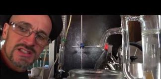 Distillation et poulailler