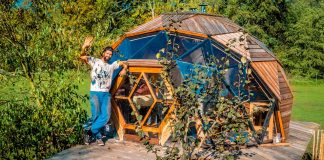 Je Vis dans un Dôme Autoconstruit !