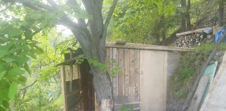 La nouvelle cabane de jardin en récup (vidéo 2)